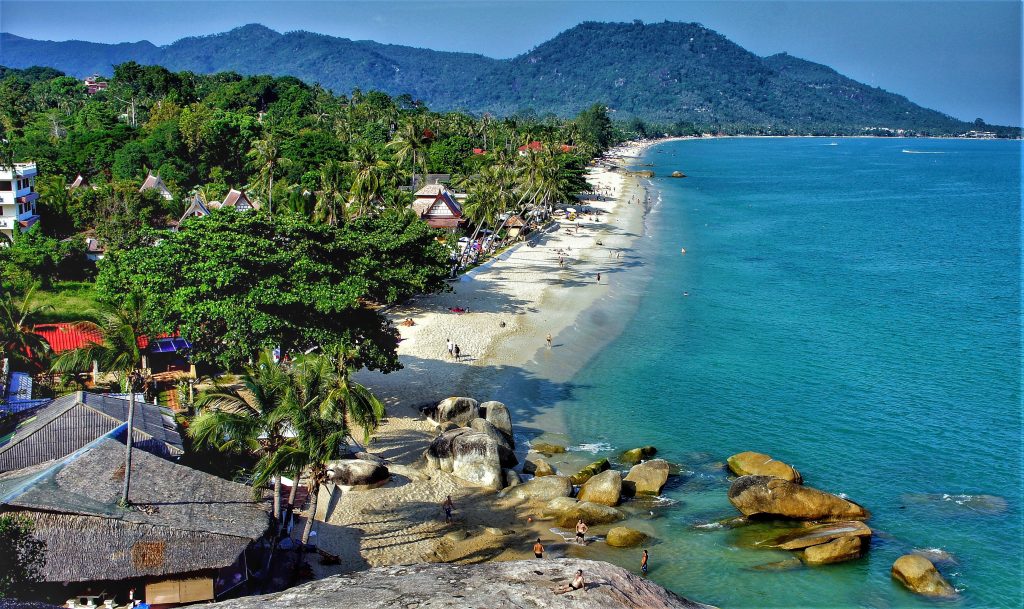 Das aktuelle Bild hat keinen Alternativtext. Der Dateiname ist: richardmc-kho-samui-3111068-scaled.jpg